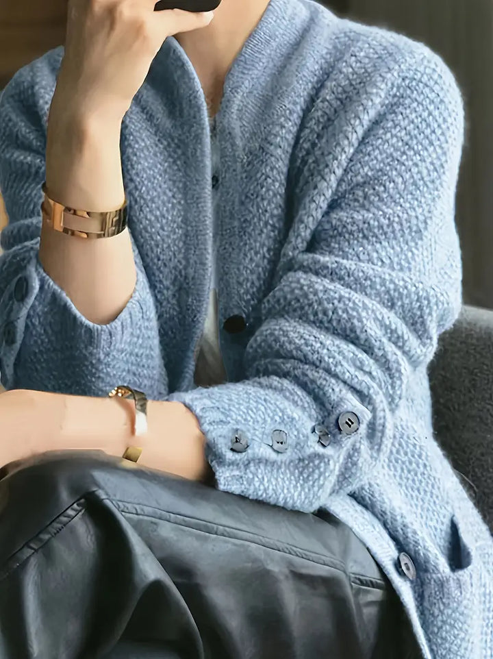 Fiorenne - Elegant Charm Cardigan