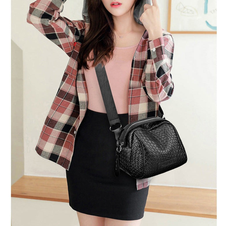 Gaile - Fashion Weave Bag