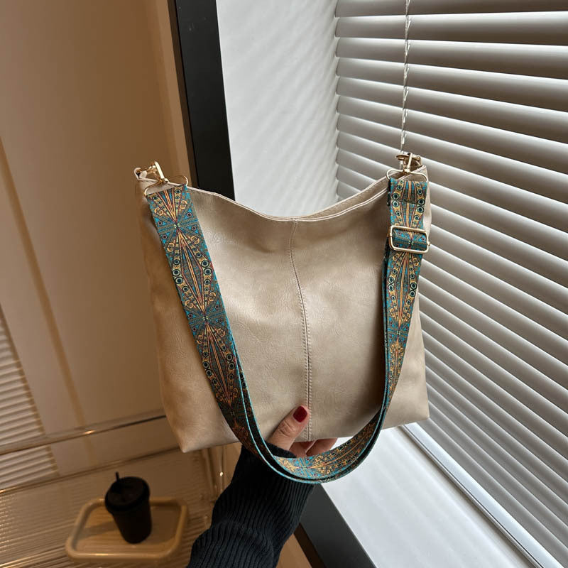 Zarina - Boho Strap Bag