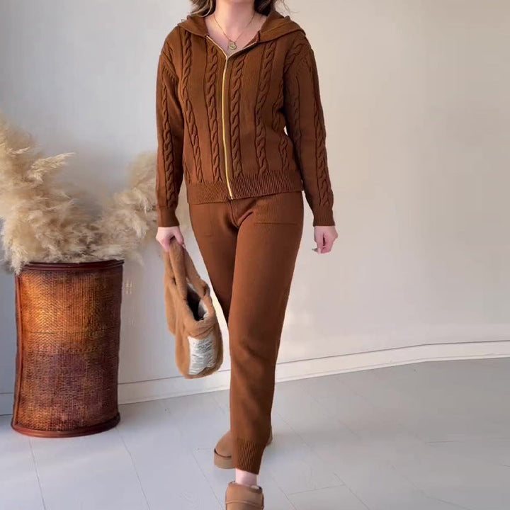 Emryn - Warm Comfy Set
