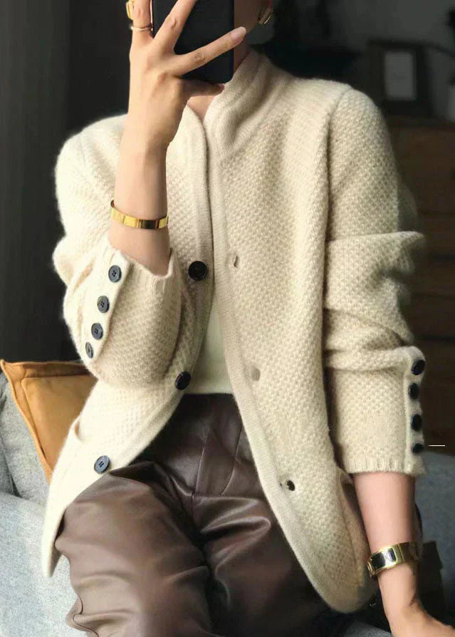 Fiorenne - Elegant Charm Cardigan