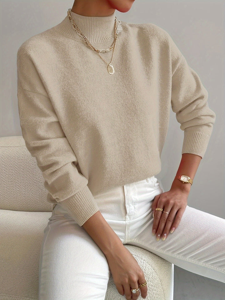 Amira - Casual Minimalist Sweater
