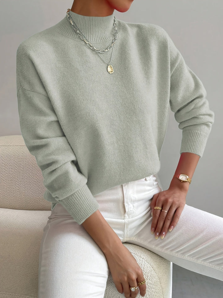 Amira - Casual Minimalist Sweater