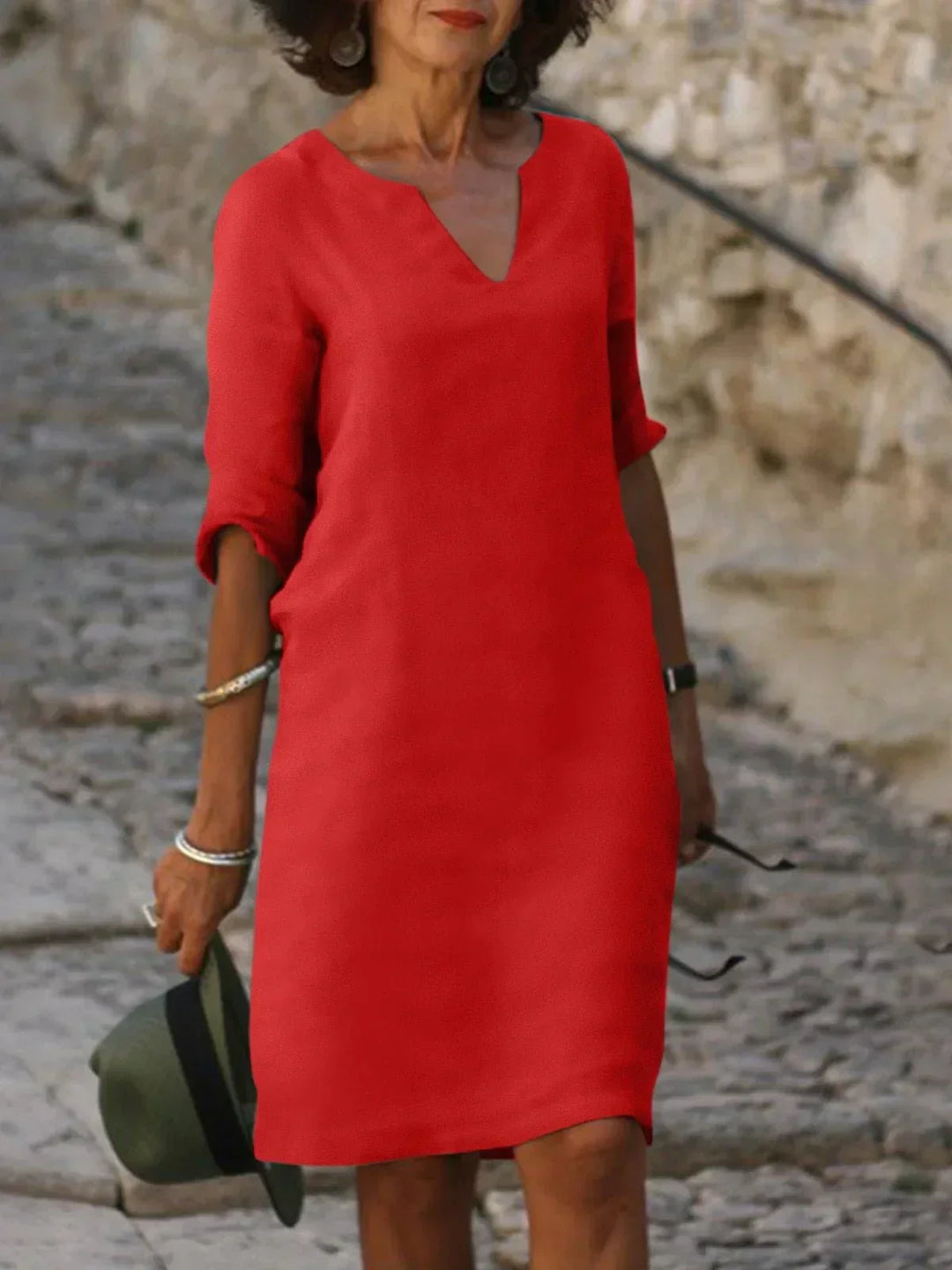 BETH - Relaxed V-Neck Dress