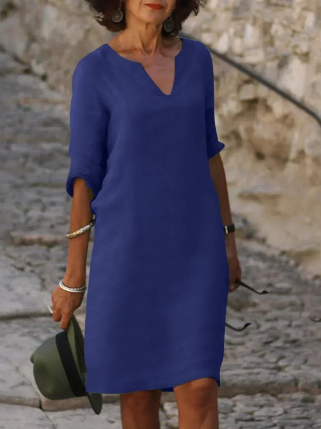 BETH - Relaxed V-Neck Dress