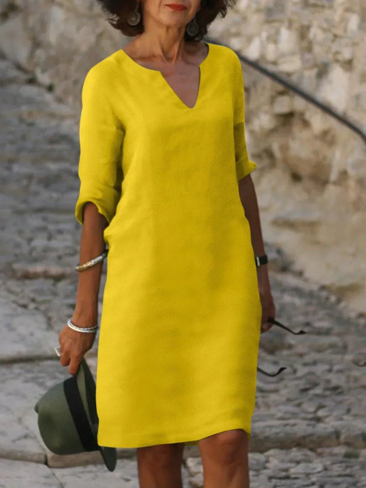 BETH - Relaxed V-Neck Dress